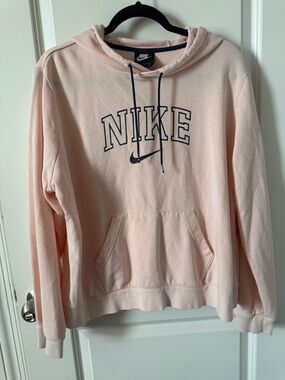 NWOT-Nike Light Pink/Peach Color Hoodie with Navy Logo-XXL
